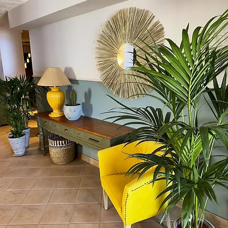 Boutique Leicht & Friends Ξενοδοχείο με διαμερίσματα