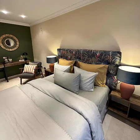 Boutique Leicht & Friends 아데제