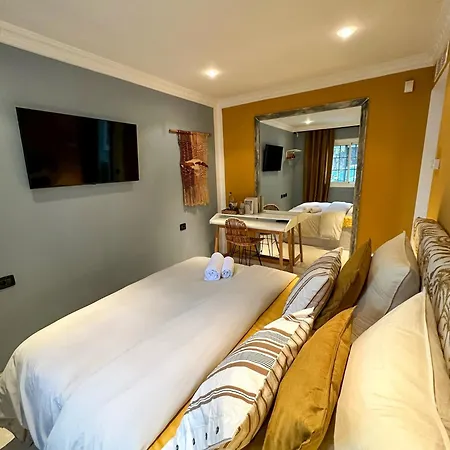 Boutique Leicht & Friends *