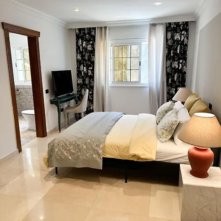 Boutique Leicht & Friends *